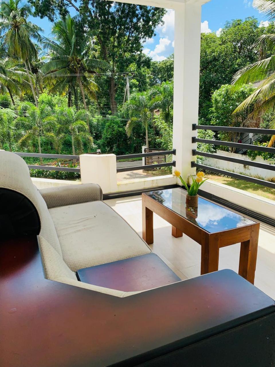 Cassia Udawalawe Hotel Exterior photo