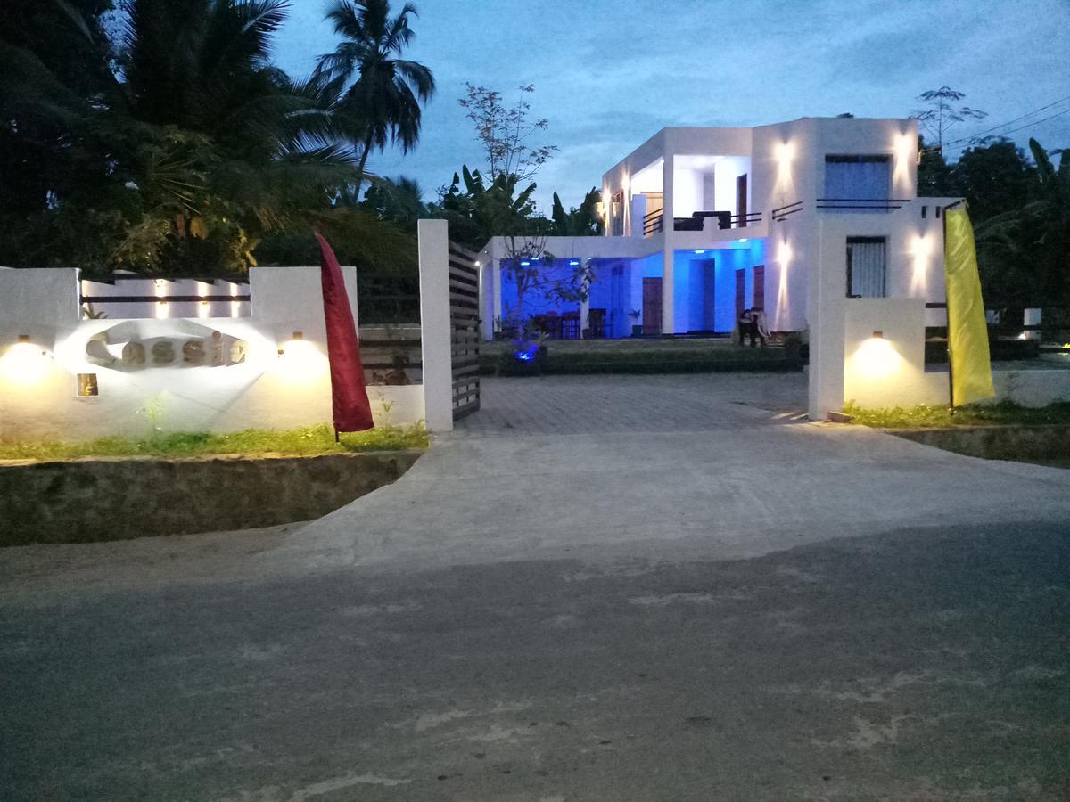 Cassia Udawalawe Hotel Exterior photo